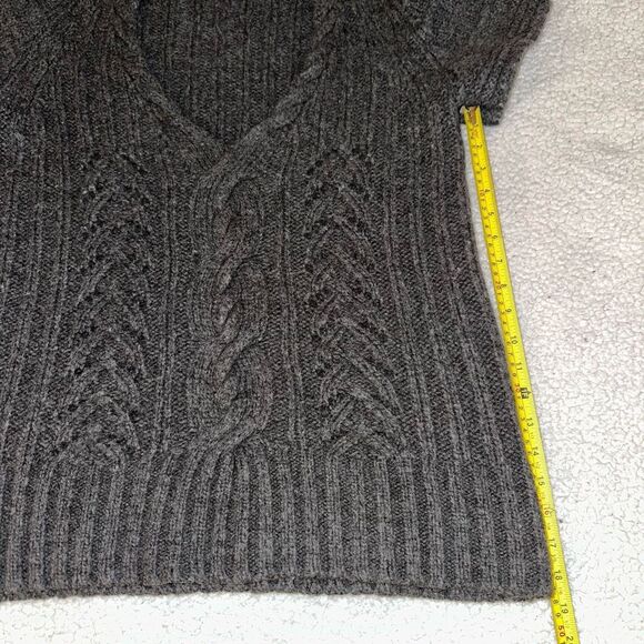 Banana Republic Large Cable Knit Wool Alpaca Short Sleeve V Neck Sweater NWOT - Picture 9 of 10
